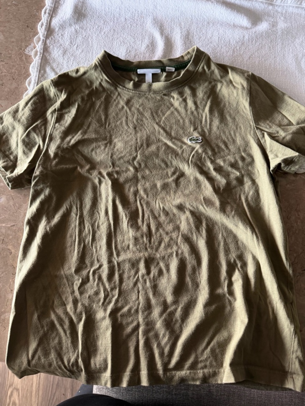 Lacoste kids Classic Crew Neck T‑Shirt in Olive Green used size 14